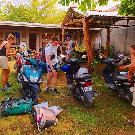 Rustic House Hostel Moyogalpa Ngoại thất bức ảnh