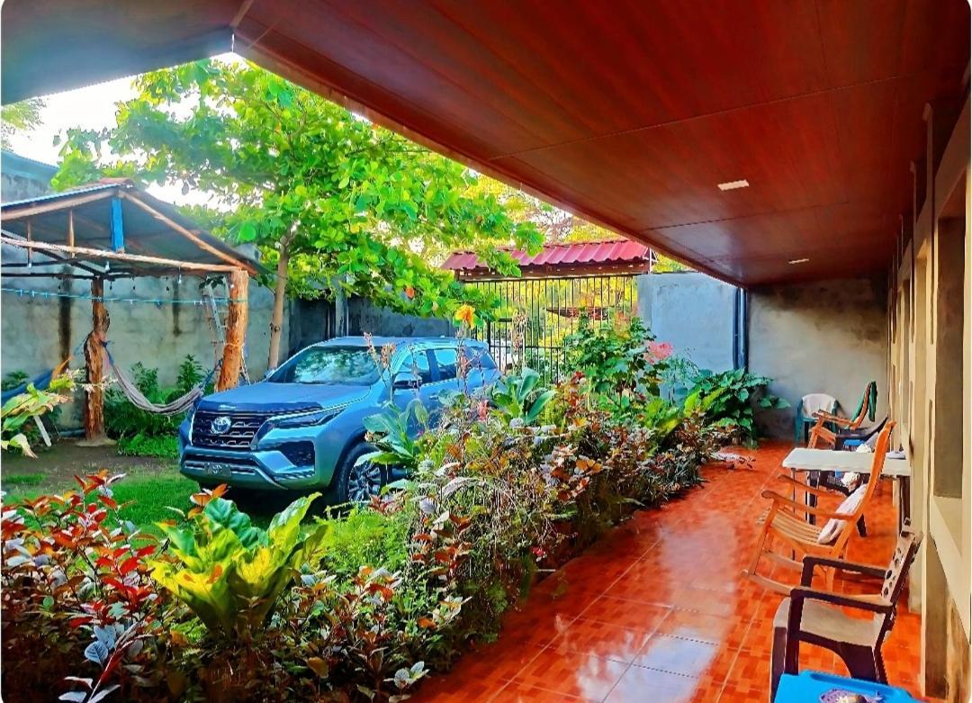 Rustic House Hostel Moyogalpa Ngoại thất bức ảnh