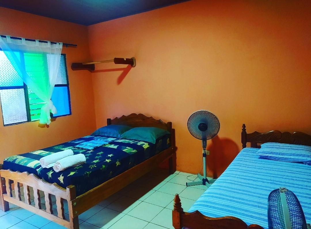 Rustic House Hostel Moyogalpa Ngoại thất bức ảnh