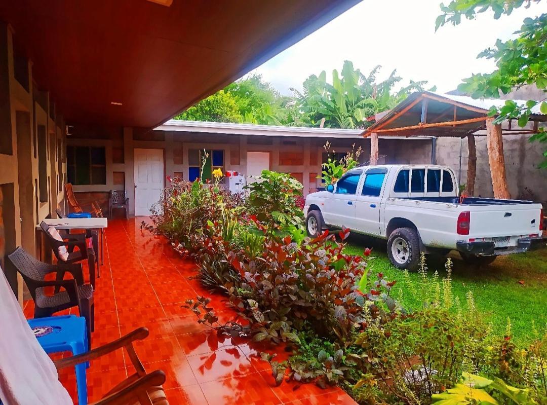 Rustic House Hostel Moyogalpa Ngoại thất bức ảnh